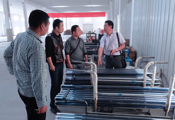 真空管,太陽能真空管,三高紫金管,真空管生產(chǎn)廠家,真空管價(jià)格-山東省泰安市鑫源太陽能有限公司 真空管,太陽能真空管,三高紫金管,真空管生產(chǎn)廠家,真空管價(jià)格-山東省泰安市鑫源太陽能有限公司